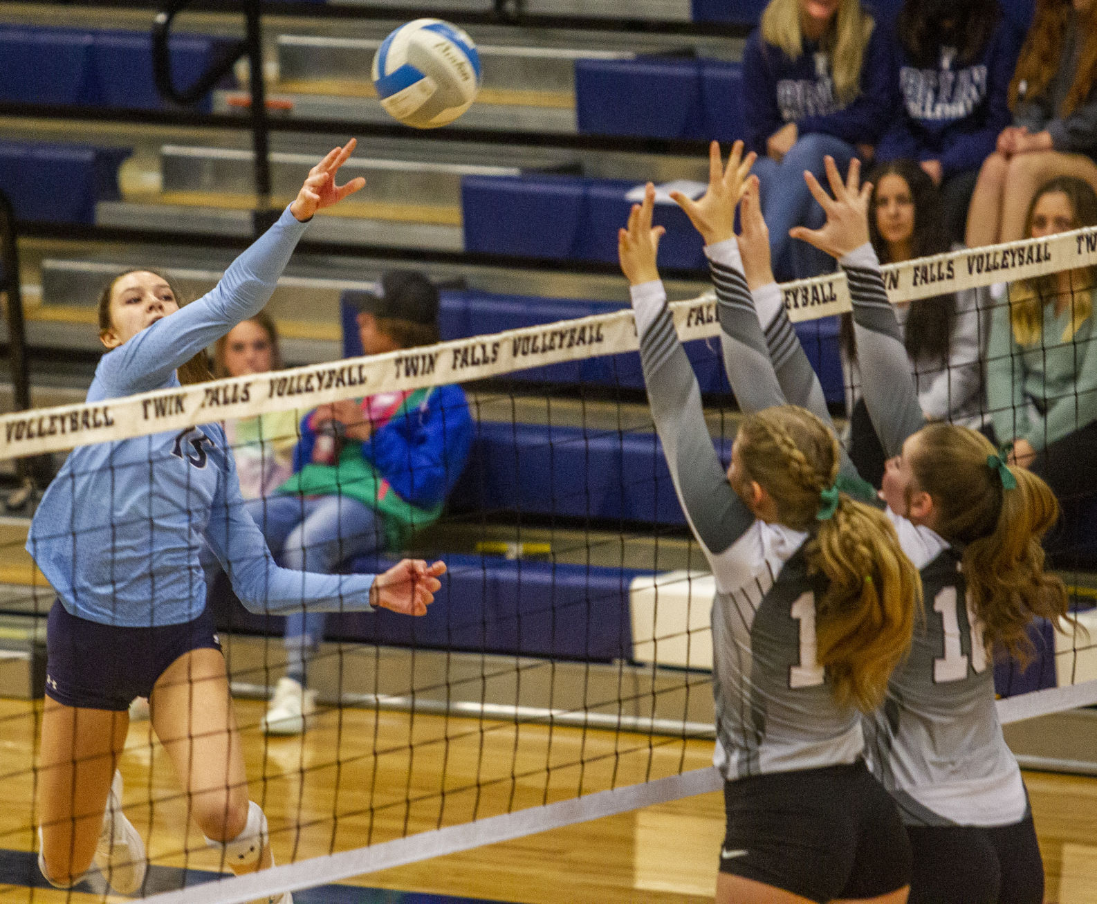 Twin Falls takes on Burley in district tournament